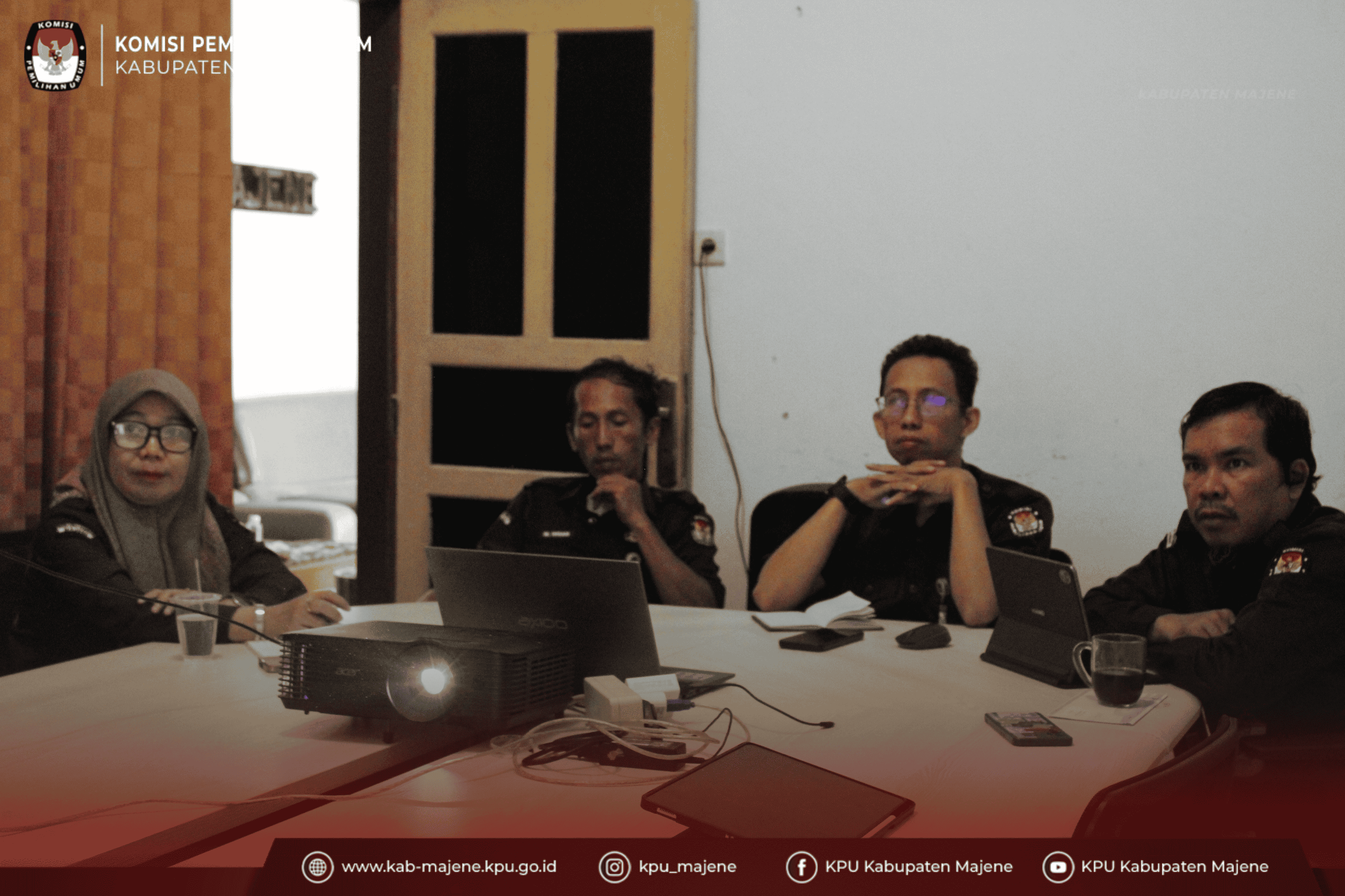 Zoom Rapat Sarpras Sekretariat KPU se-Sulawesi Barat